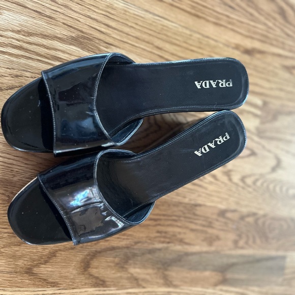 Prada shoes size 42 - Picture 1 of 4